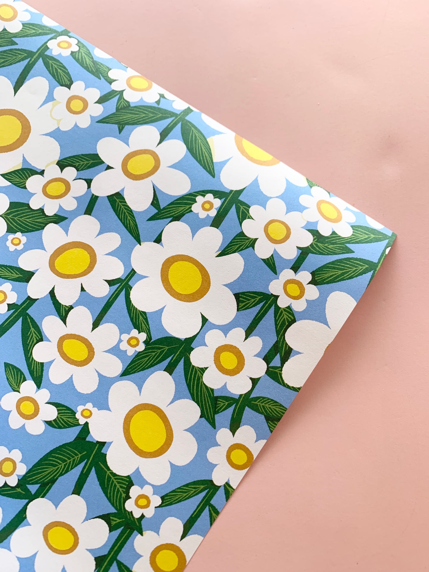 Daisy Wrapping Paper