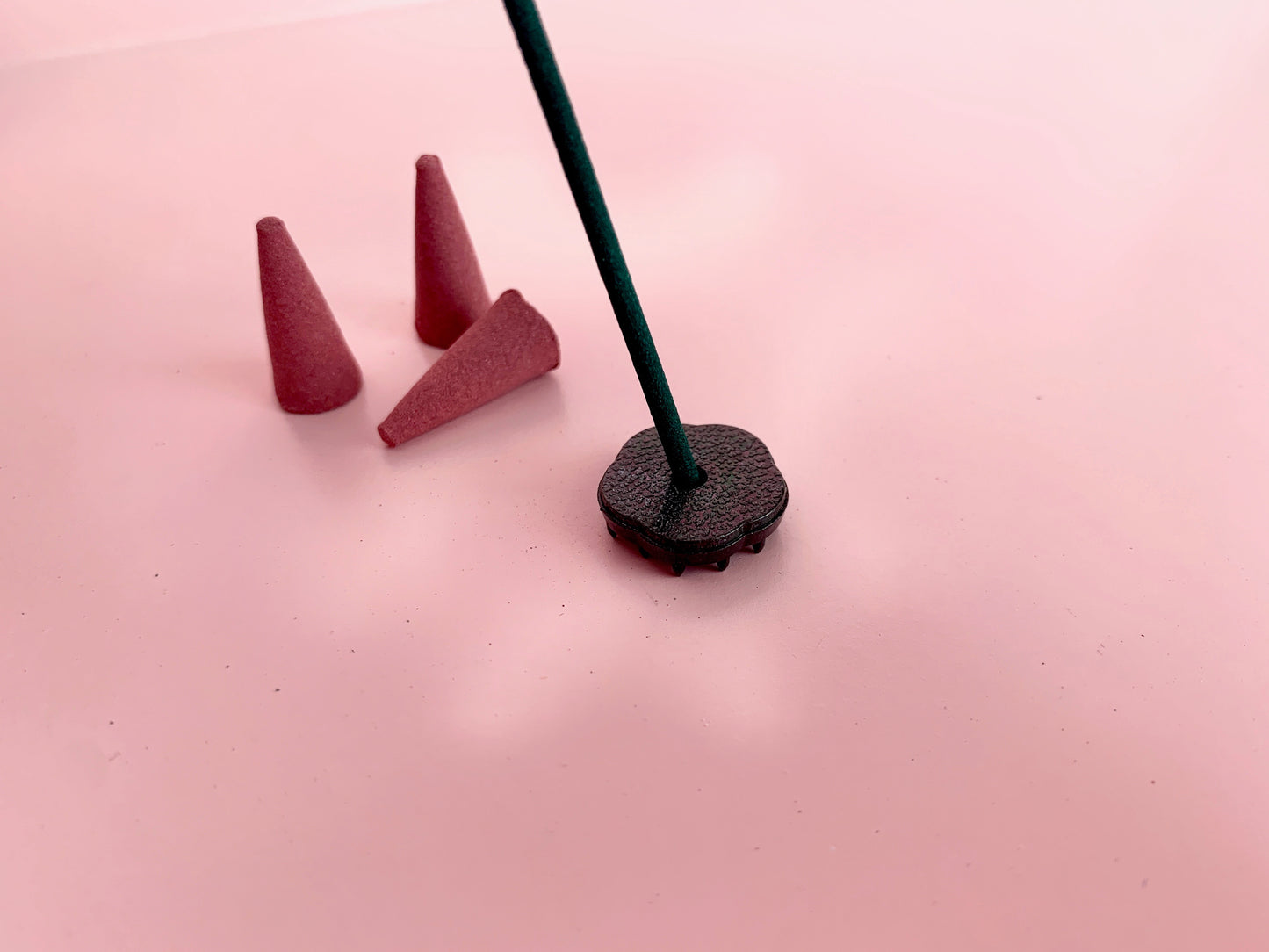 Kayuragi Cone Incense (12pc)