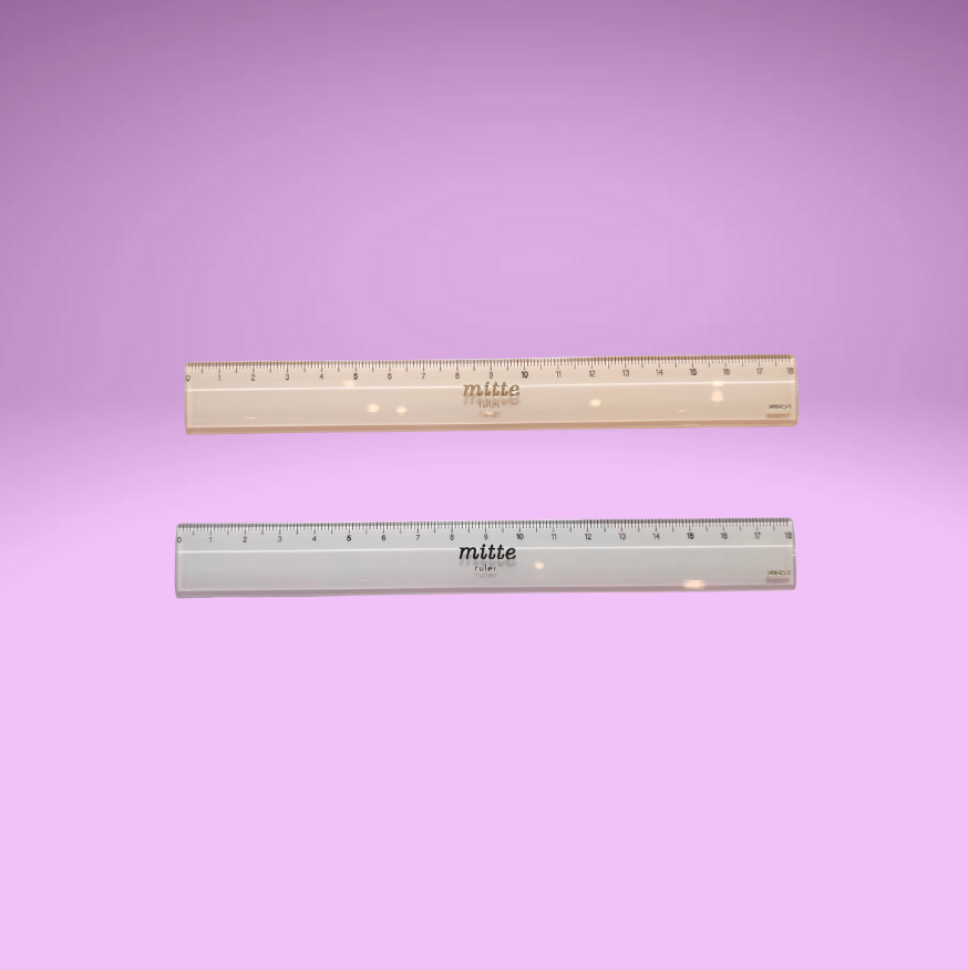 Mitte Ruler – Strawberry Boots